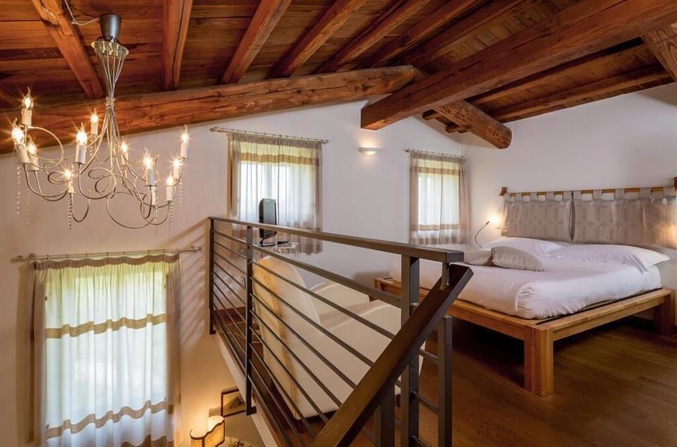 Suite | Premium bedding, minibar, in-room safe, desk