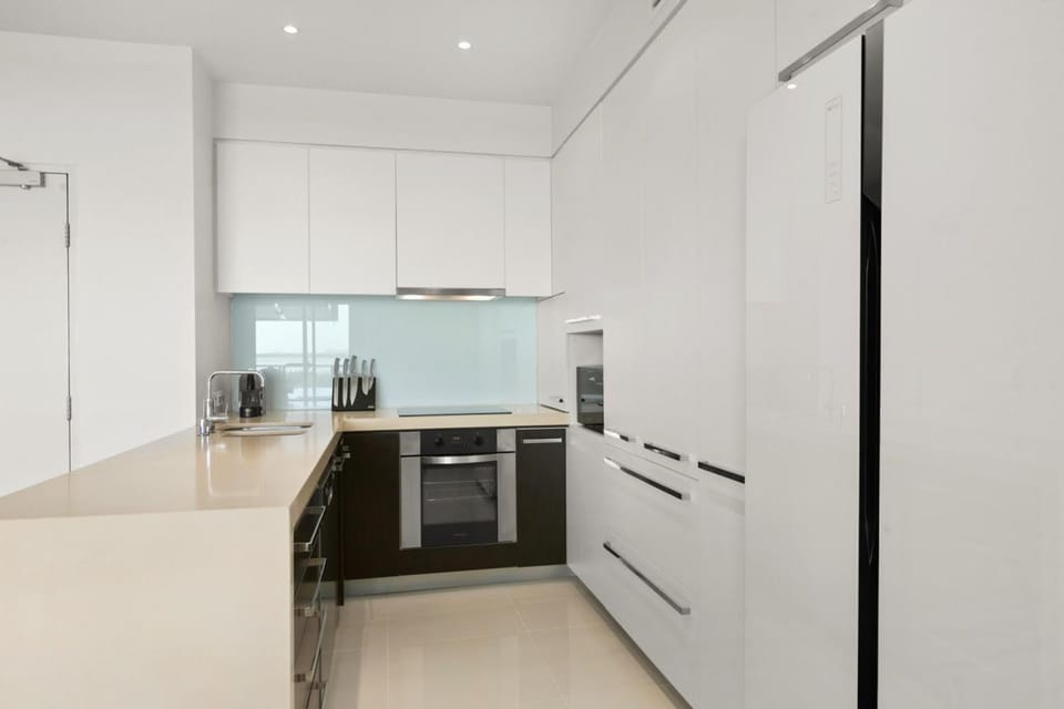 2 Bedroom Premium Apartment Harbor View | Private kitchen | Fridge, microwave, electric kettle
