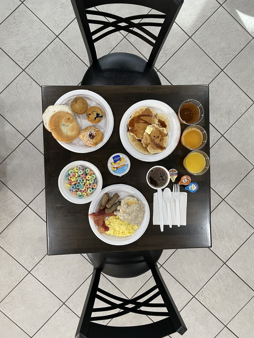 Free daily buffet breakfast