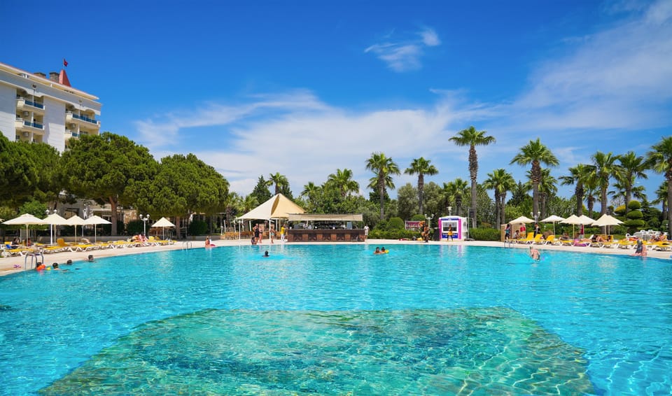 Indoor pool, outdoor pool, free cabanas, sun loungers