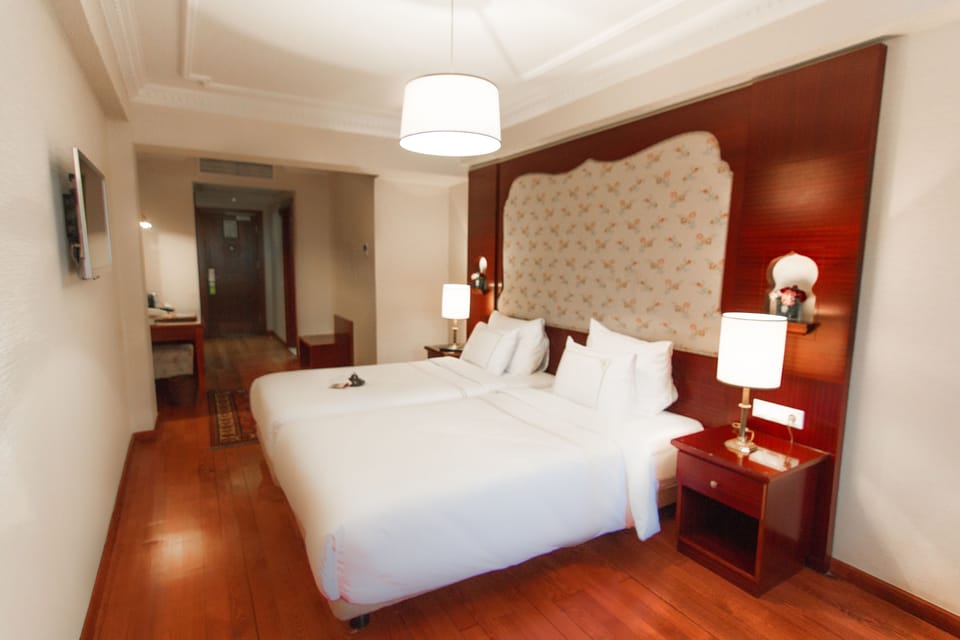 Superior Room | Minibar, in-room safe, desk, soundproofing