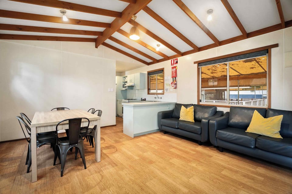Rosella Villa-2BR | Living area