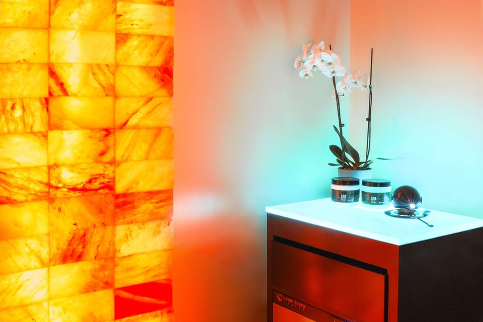 Couples treatment rooms, body treatments, aromatherapy