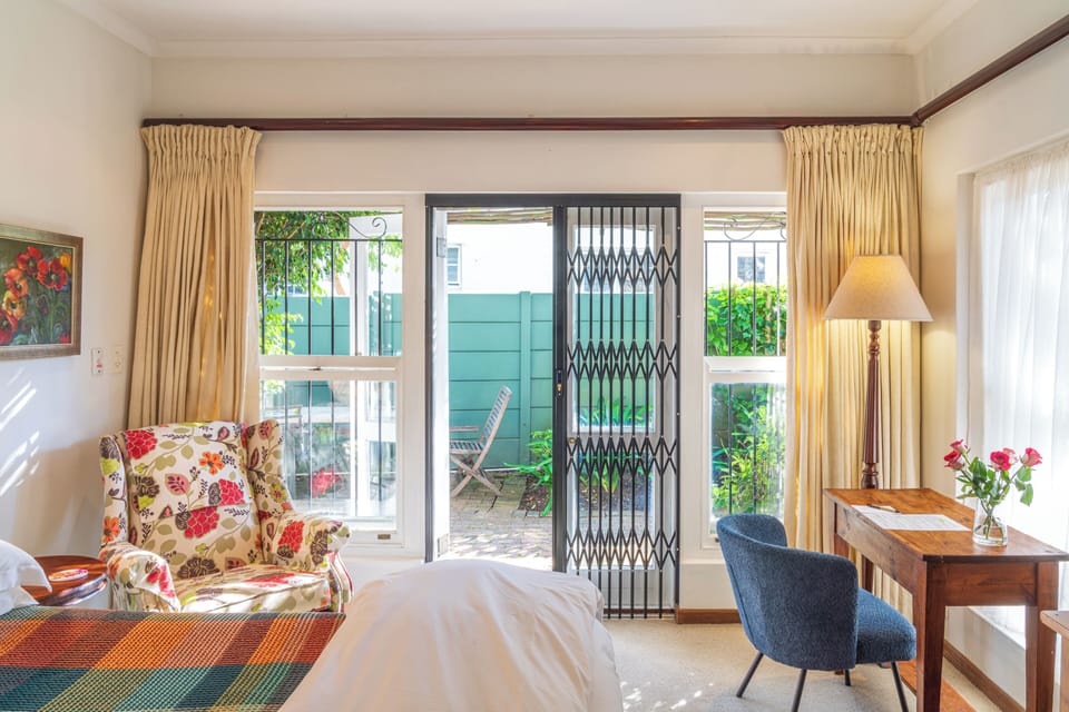 Classic Double Room, 1 Bedroom | In-room safe, desk, iron/ironing board, free WiFi
