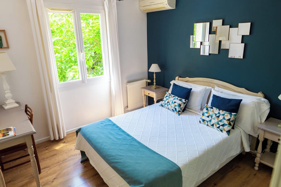 Standard Room, Garden View | Desk, soundproofing, free WiFi, bed sheets