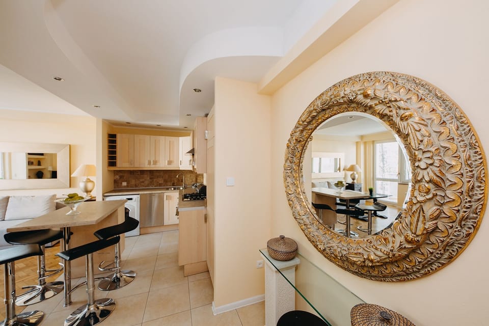 Apartment, 1 Bedroom, Balcony | Private kitchen | Full-size fridge, microwave, oven, stovetop
