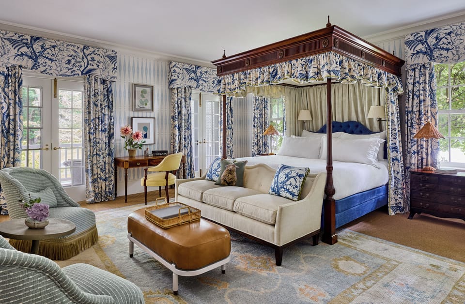 Signature Room, 1 King Bed, Fireplace | Frette Italian sheets, premium bedding, minibar, in-room safe
