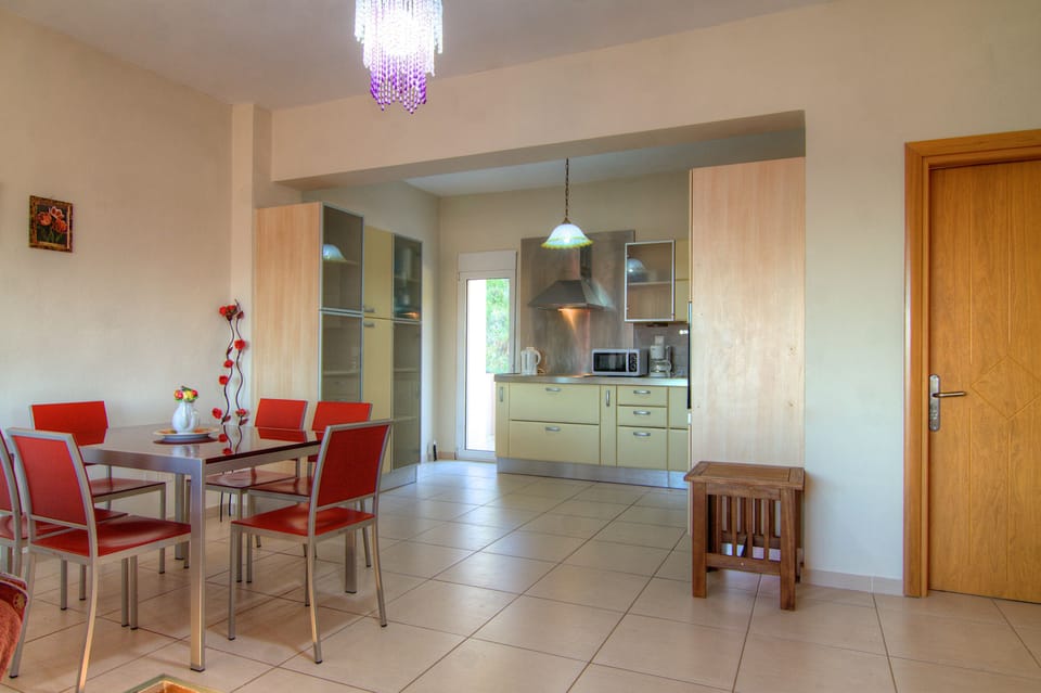 Villa Despina 2 | In-room dining