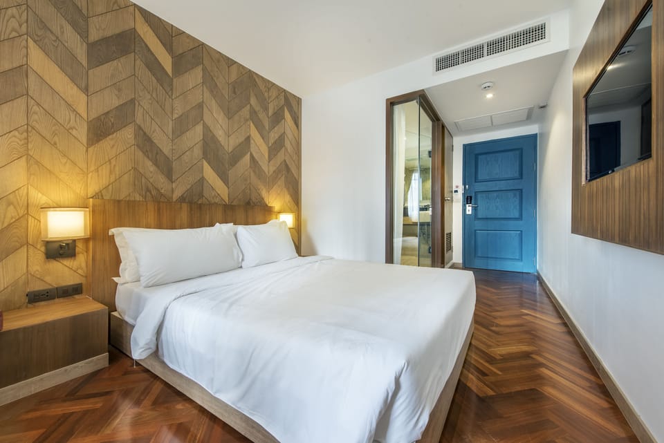 Deluxe Double Room | Soundproofing, free WiFi, bed sheets