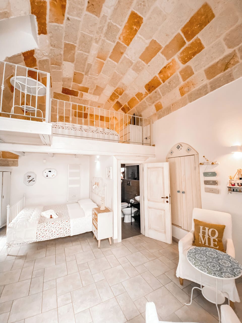 Suite, Terrace | Free minibar, in-room safe, individually decorated
