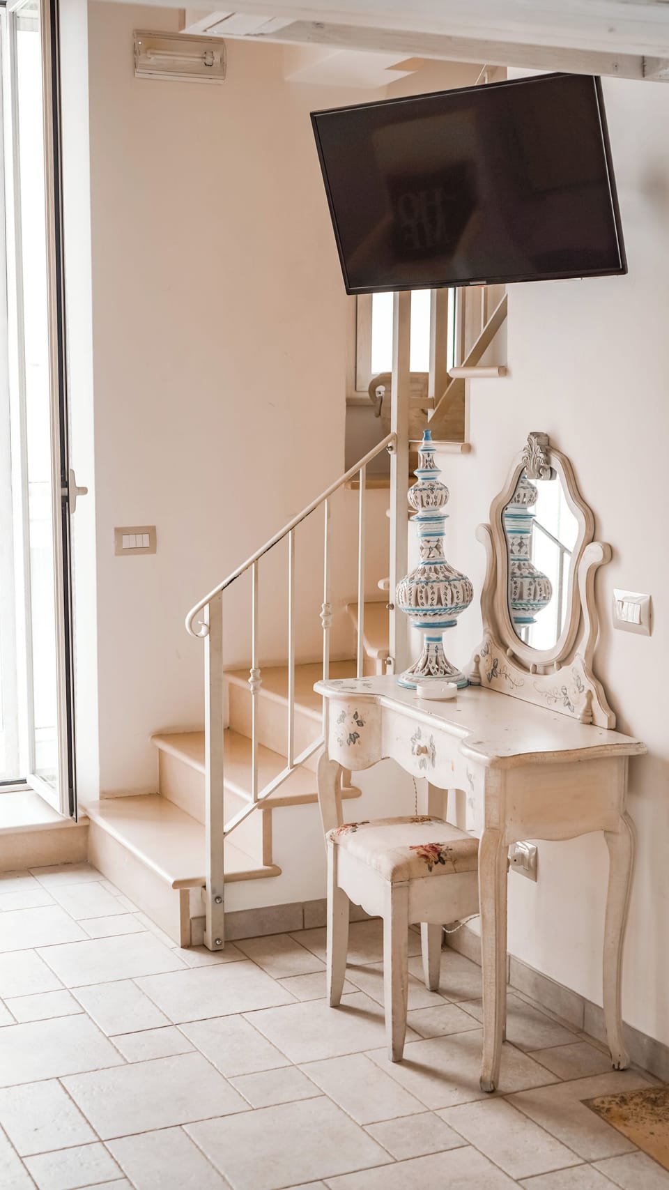 Suite, Terrace | Minibar (free items), in-room safe, desk, blackout drapes
