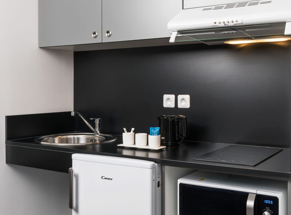 Private kitchenette