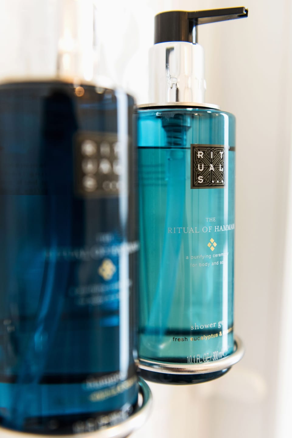 Bathroom amenities