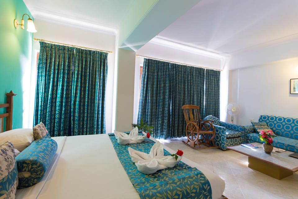 Royal Studio With Balcony and Valley View | 1 bedroom, premium bedding, in-room safe, desk