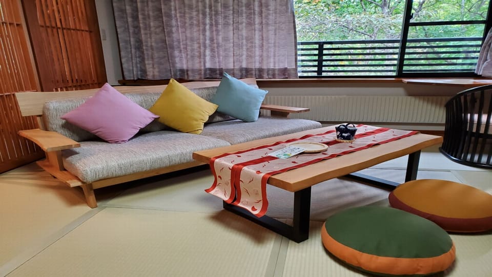 [Chic Modern] Twin + Japanese Room with 8 Tatami Mats, Non-Smoking | Living area