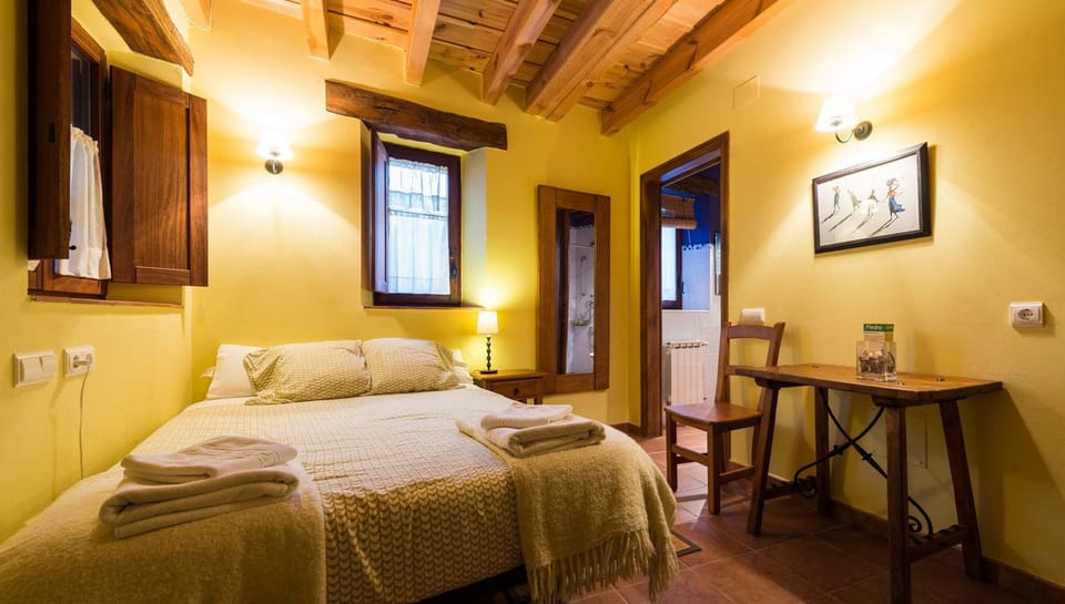 Free cribs/infant beds, rollaway beds, free WiFi, wheelchair access