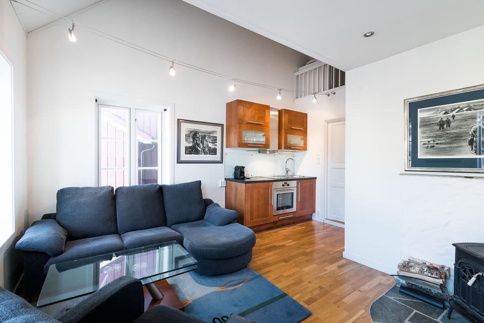 Standard Apartment, 1 Bedroom, Ocean View | Living area