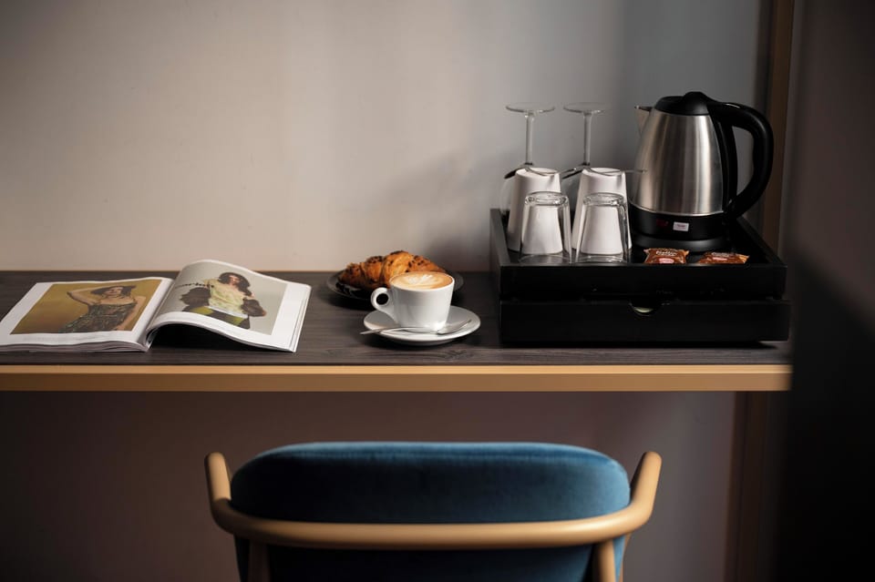 Junior Suite | Premium bedding, minibar, in-room safe, desk