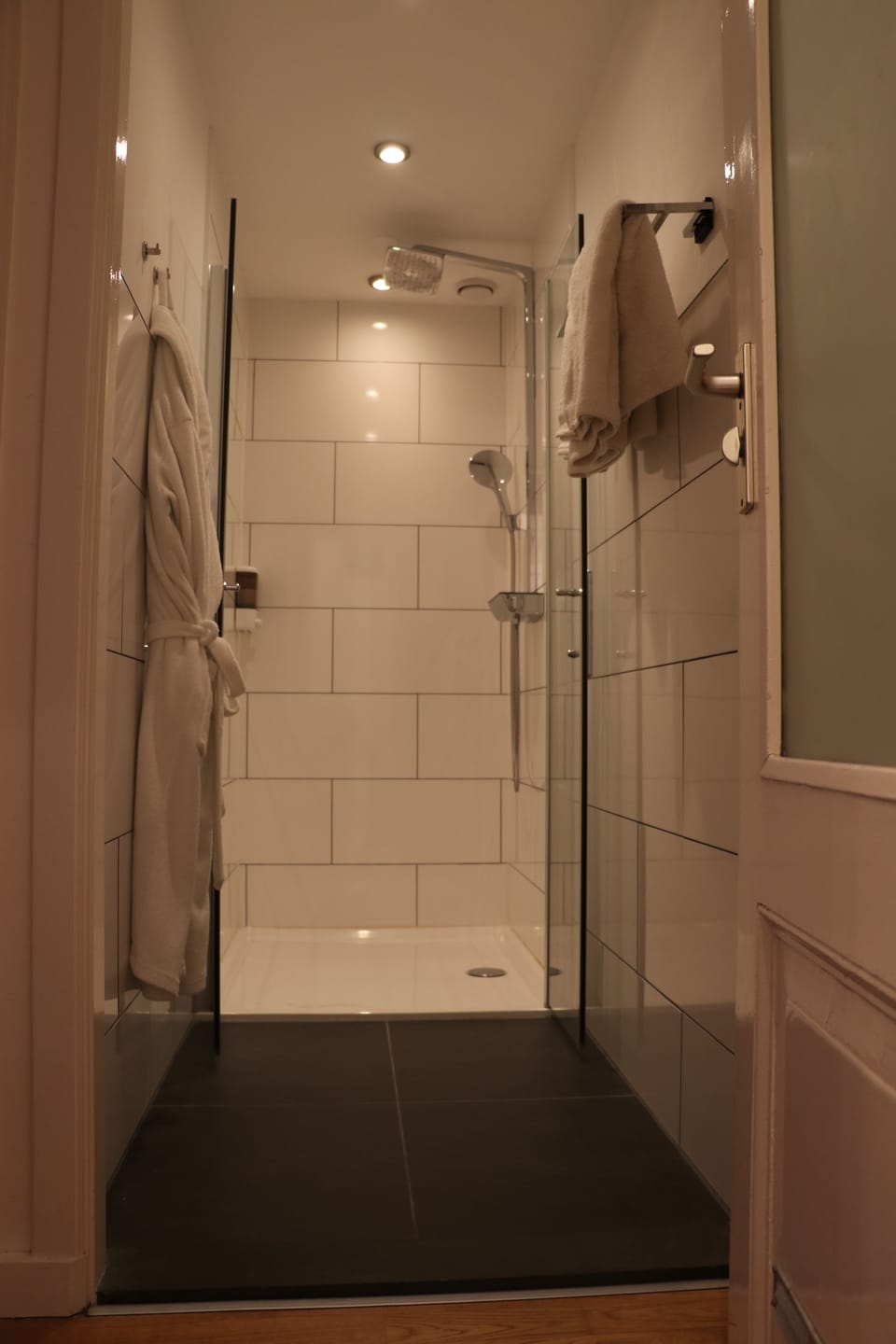 Room with Balcony | Bathroom shower