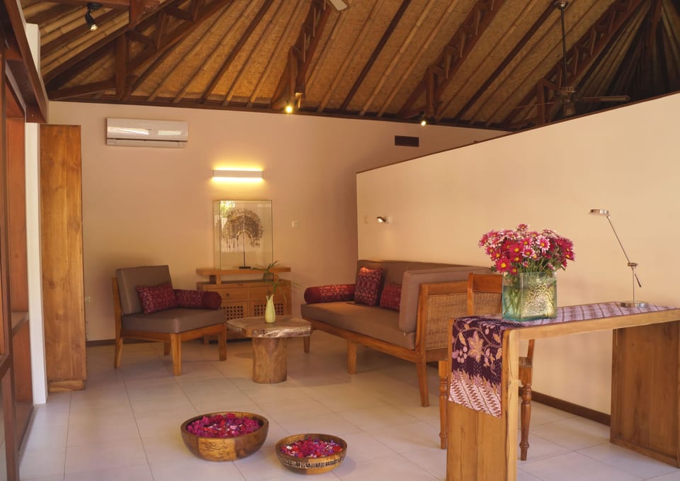 Villa, 2 Bedrooms, Private Pool (SATI) | Living area