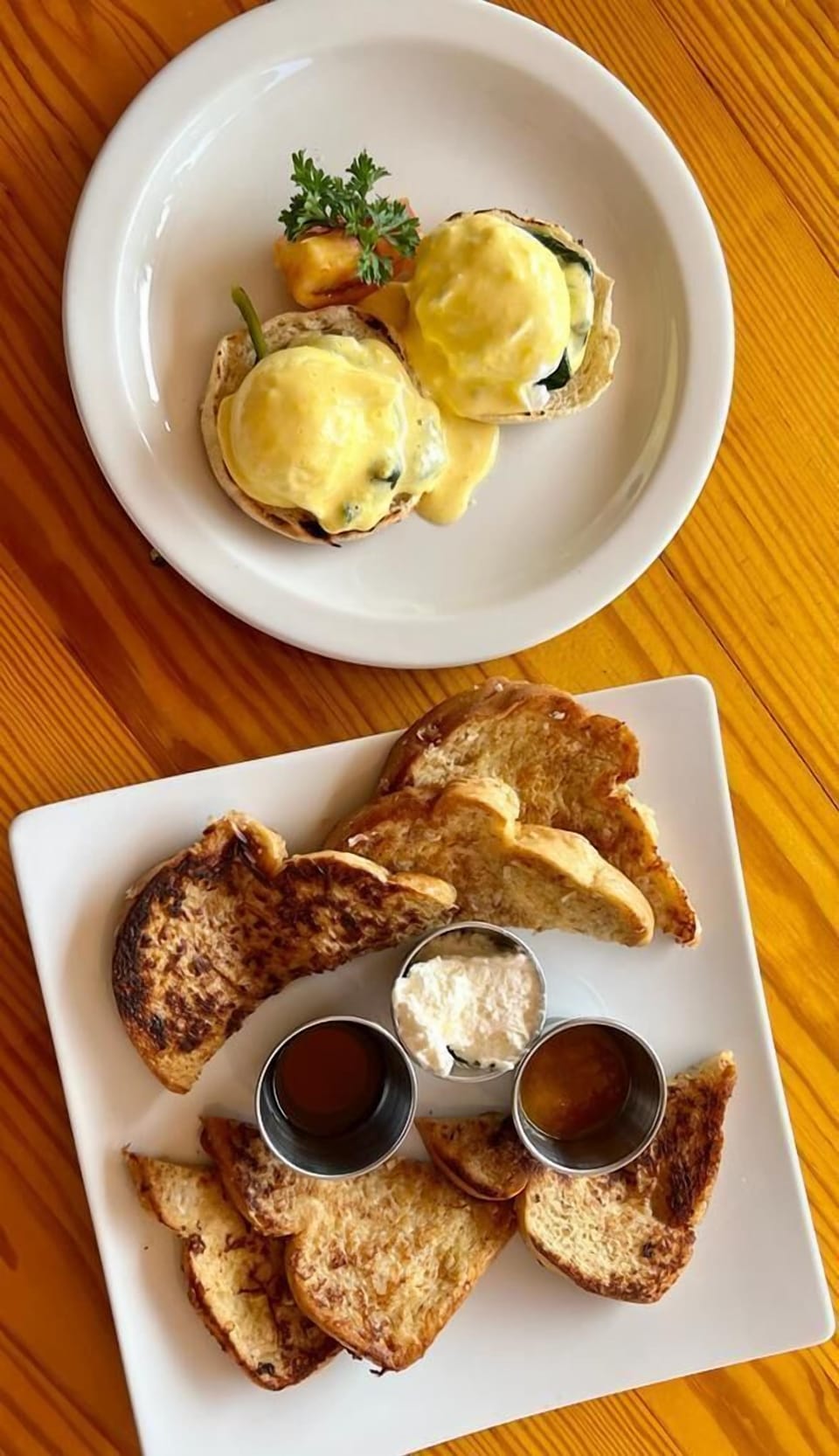 Daily cooked-to-order breakfast for a fee