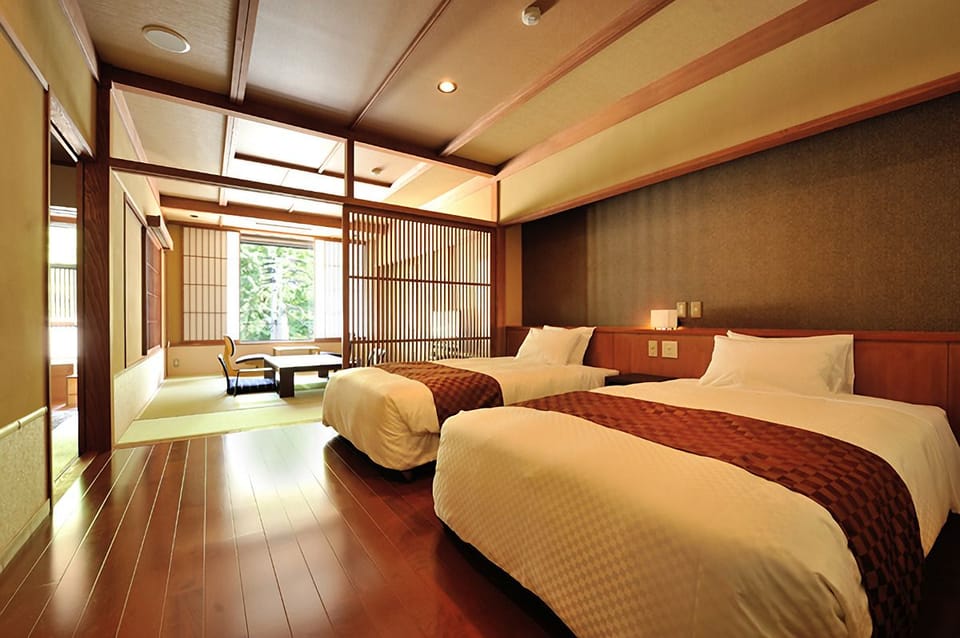In-room safe, desk, WiFi (free)