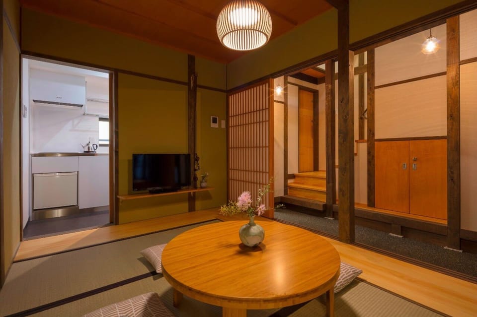 Yoshimigura | Living room | Flat-screen TV