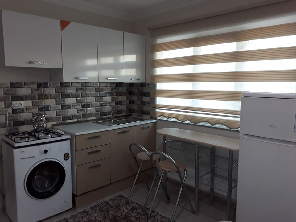 Classic Double Room, 1 Double Bed | Private kitchen | Fridge, electric kettle, cookware/dishes/utensils