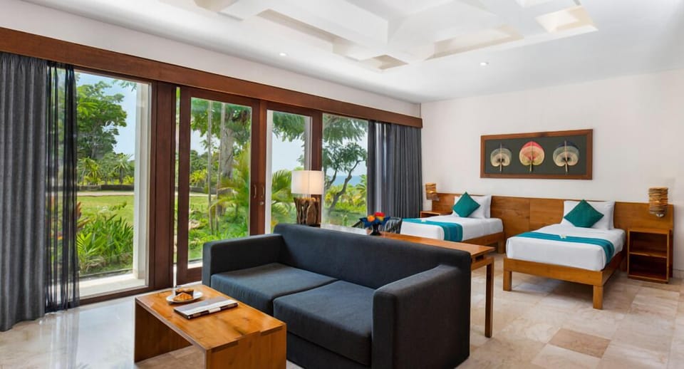 Deluxe Suite, 2 Twin Beds, Garden View | In-room safe, desk, free WiFi, bed sheets