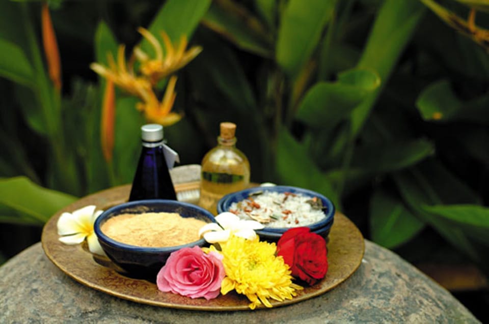 Couples treatment rooms, body treatments, aromatherapy