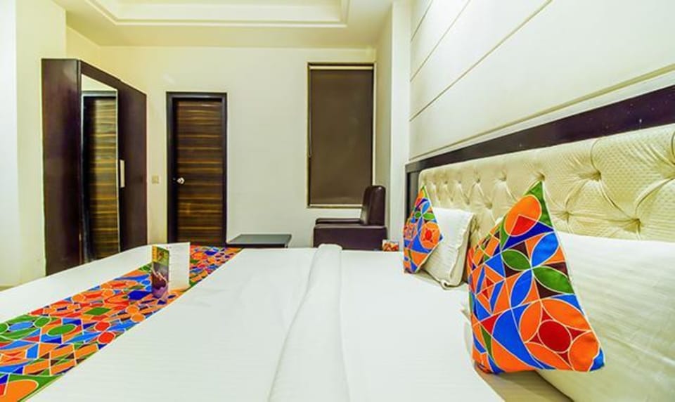 1 bedroom, minibar, desk, soundproofing