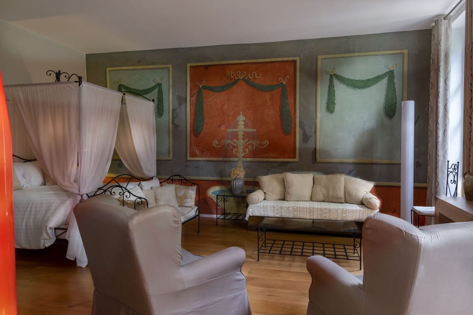 Junior Suite | Premium bedding, free minibar, in-room safe, individually decorated