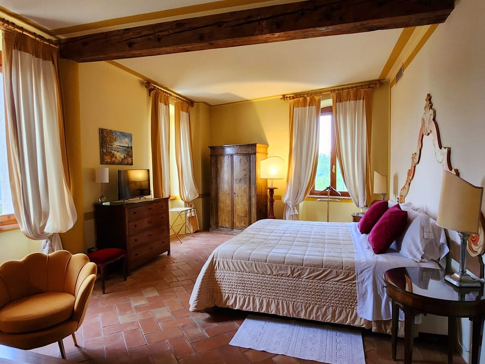 Deluxe Double Room | Frette Italian sheets, hypo-allergenic bedding, Select Comfort beds