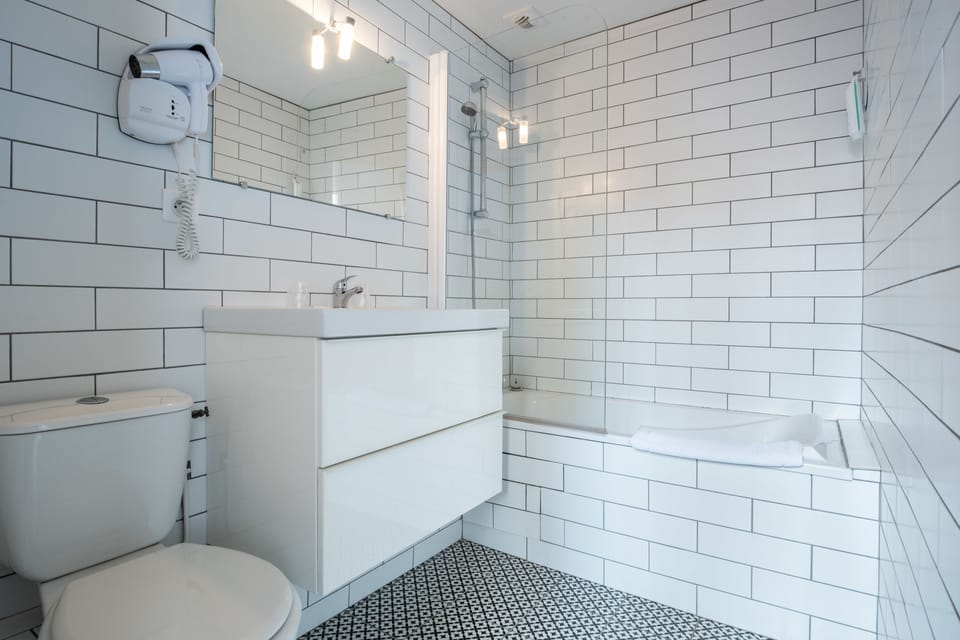 Free toiletries, hair dryer, towels