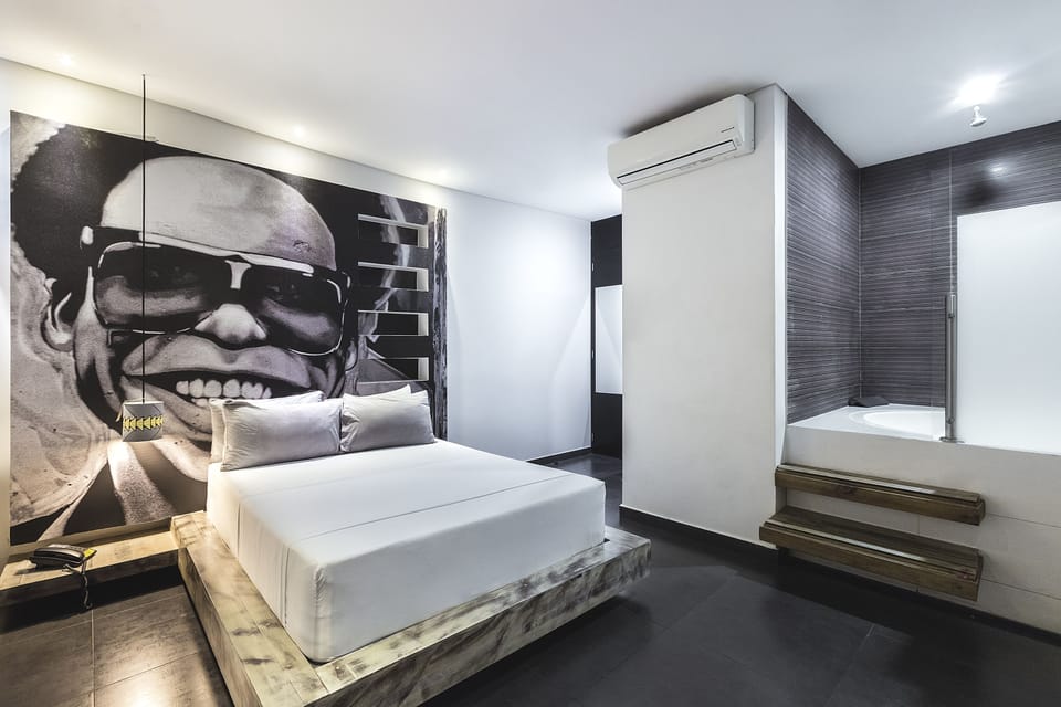 Individually decorated, desk, free WiFi, bed sheets