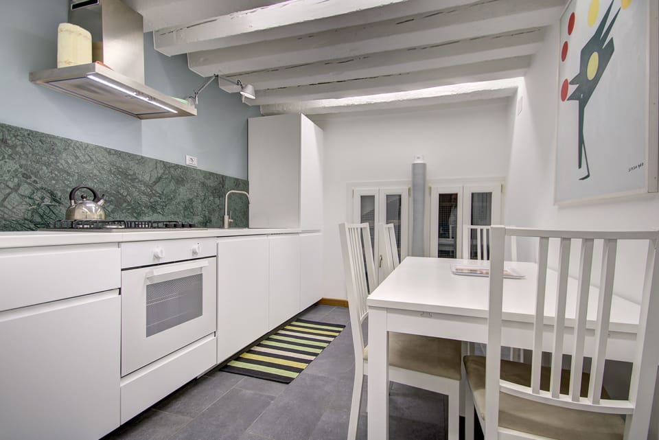 Apartment, 2 Bedrooms, Canal View | Private kitchen | Fridge, microwave, oven, stovetop