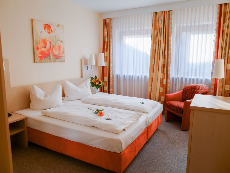 Double or Twin Room | Premium bedding, minibar, in-room safe, desk