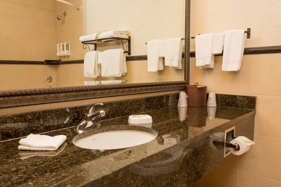 Drury Inn & Suites Las Cruces Hotel in Las Cruces