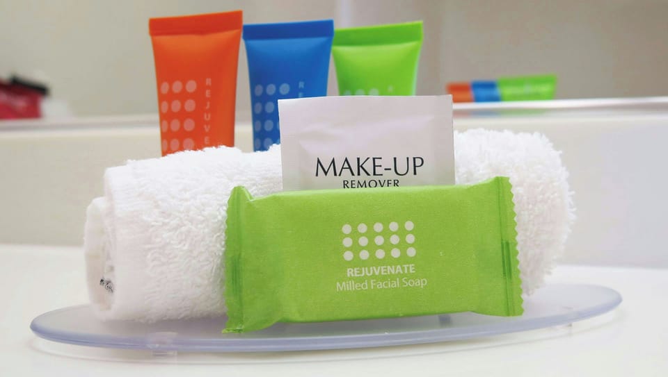 Combined shower/tub, hair dryer (on request), towels