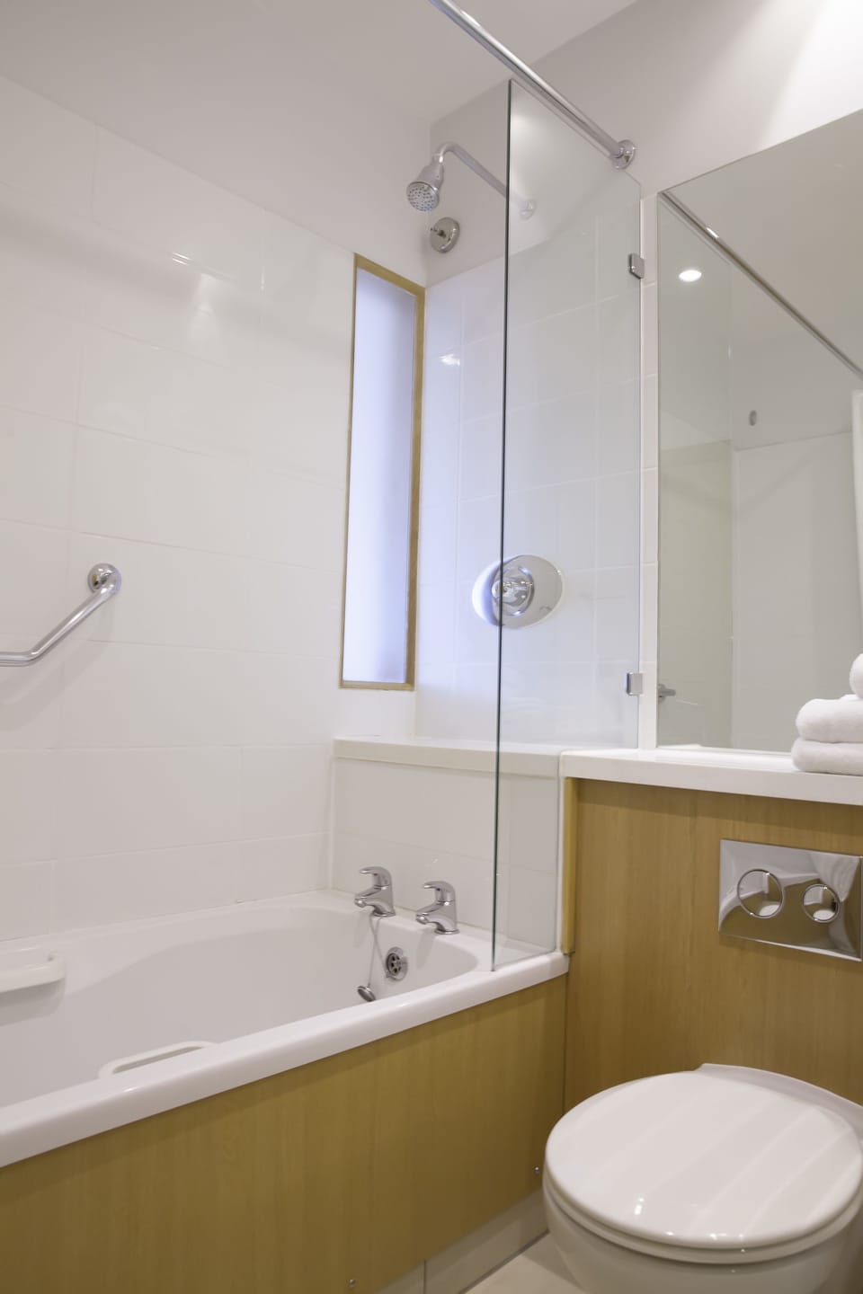 In-room safe, desk, blackout drapes, soundproofing