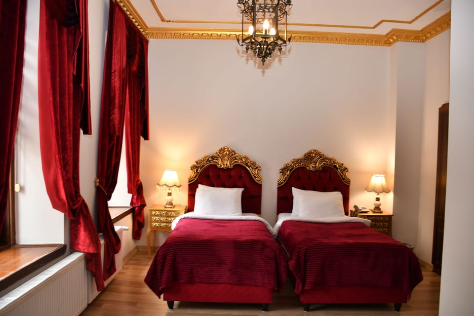 Premium bedding, in-room safe, desk, soundproofing