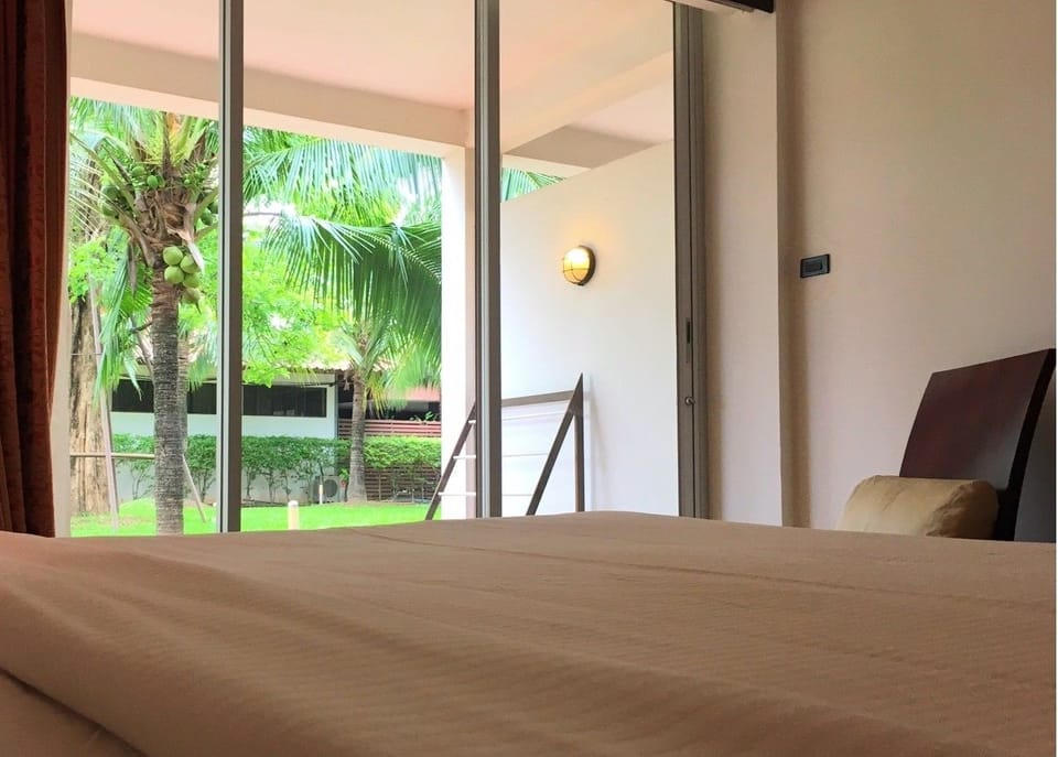 Superior Room, Garden View | Minibar, in-room safe, desk, rollaway beds