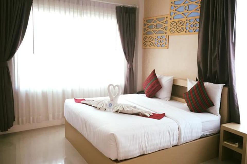 Standard Double Room | Desk, free WiFi