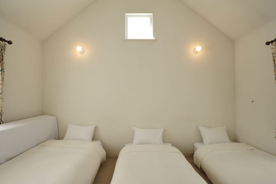 Triple Room, Private Bathroom | Free WiFi