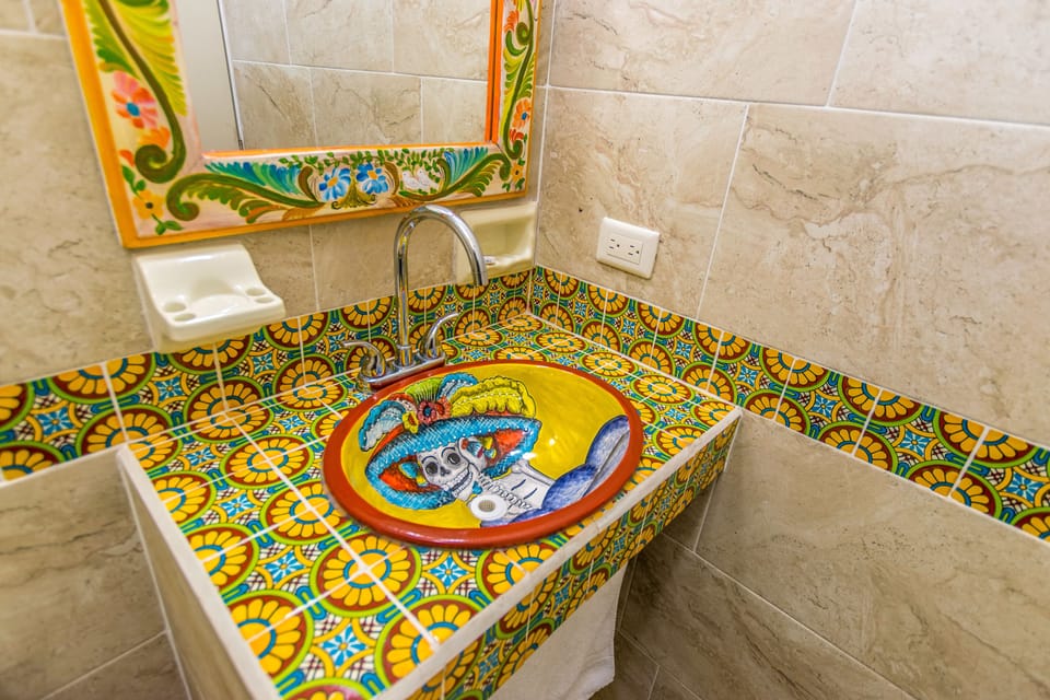 Triple Room | Bathroom sink