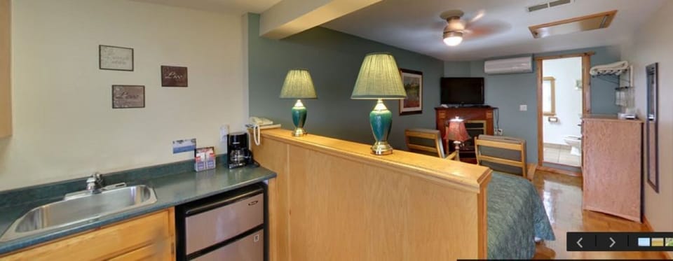 Double Room, Ensuite, River View (Superior Queen room) | View from property