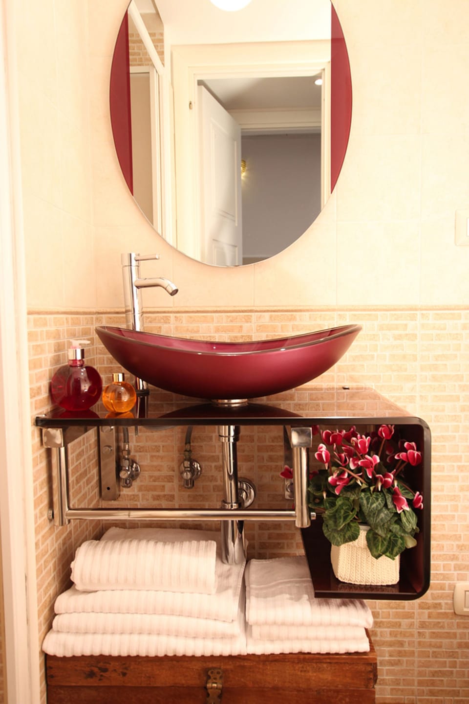 Bathroom sink