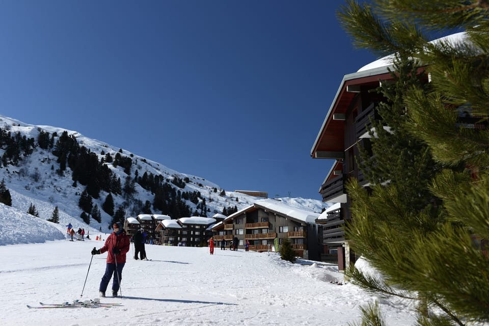 Surroundings [winter] (1-5 km)