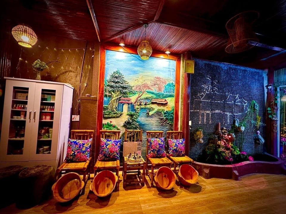 Sauna, body treatments, reflexology, manicures and pedicures