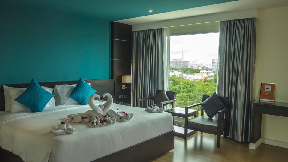 Premier Room, City View | View from room